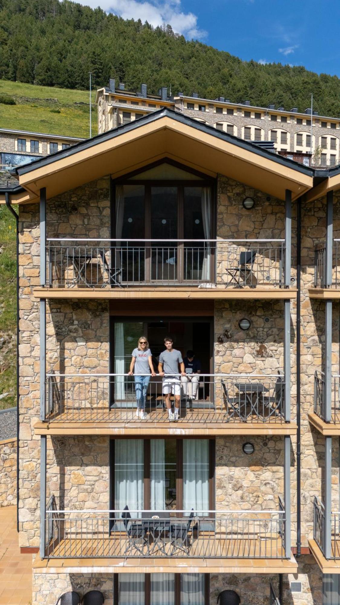 Pierre & Vacances Andorra Bordes D'Envalira Exterior photo