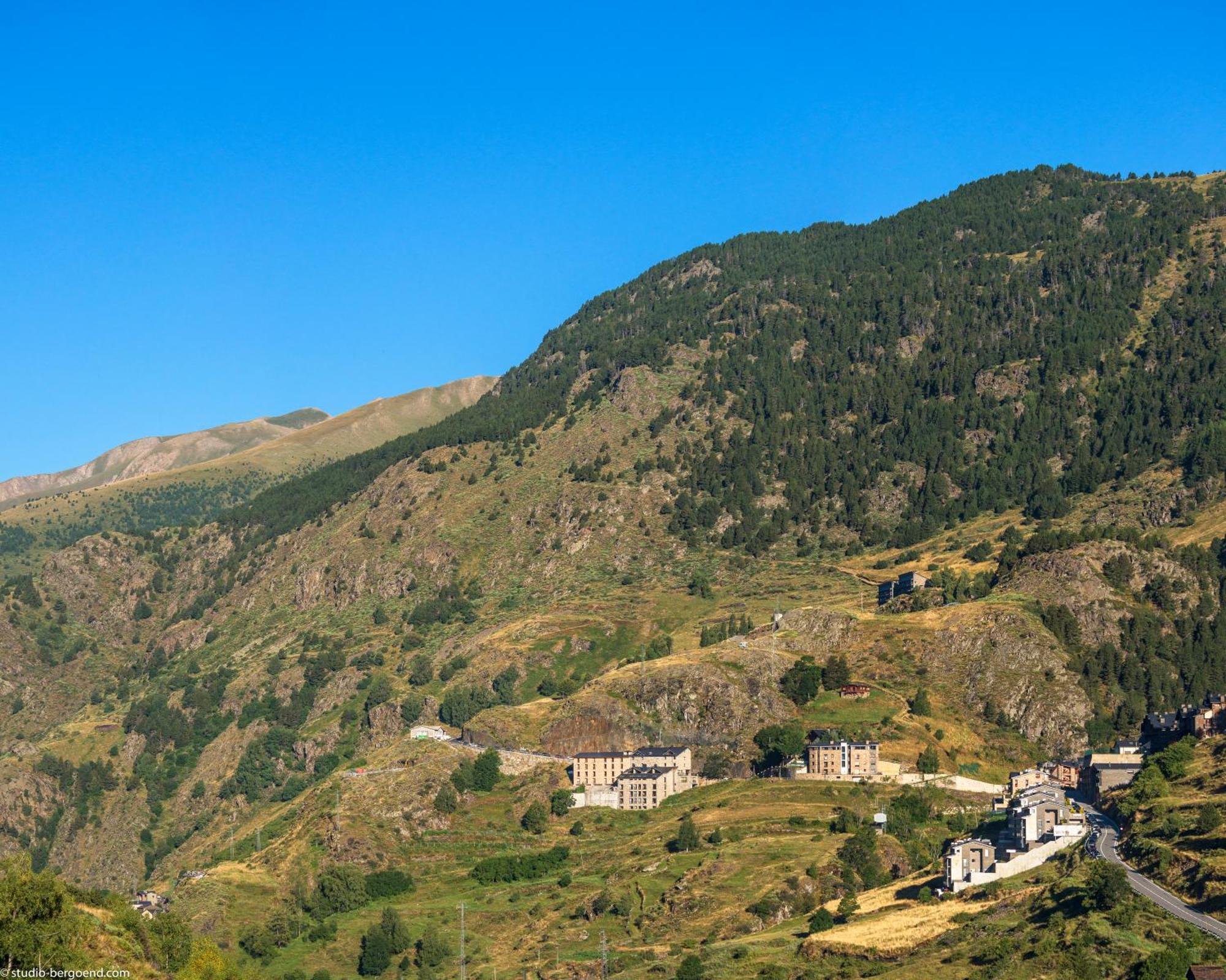 Pierre & Vacances Andorra Bordes D'Envalira Exterior photo