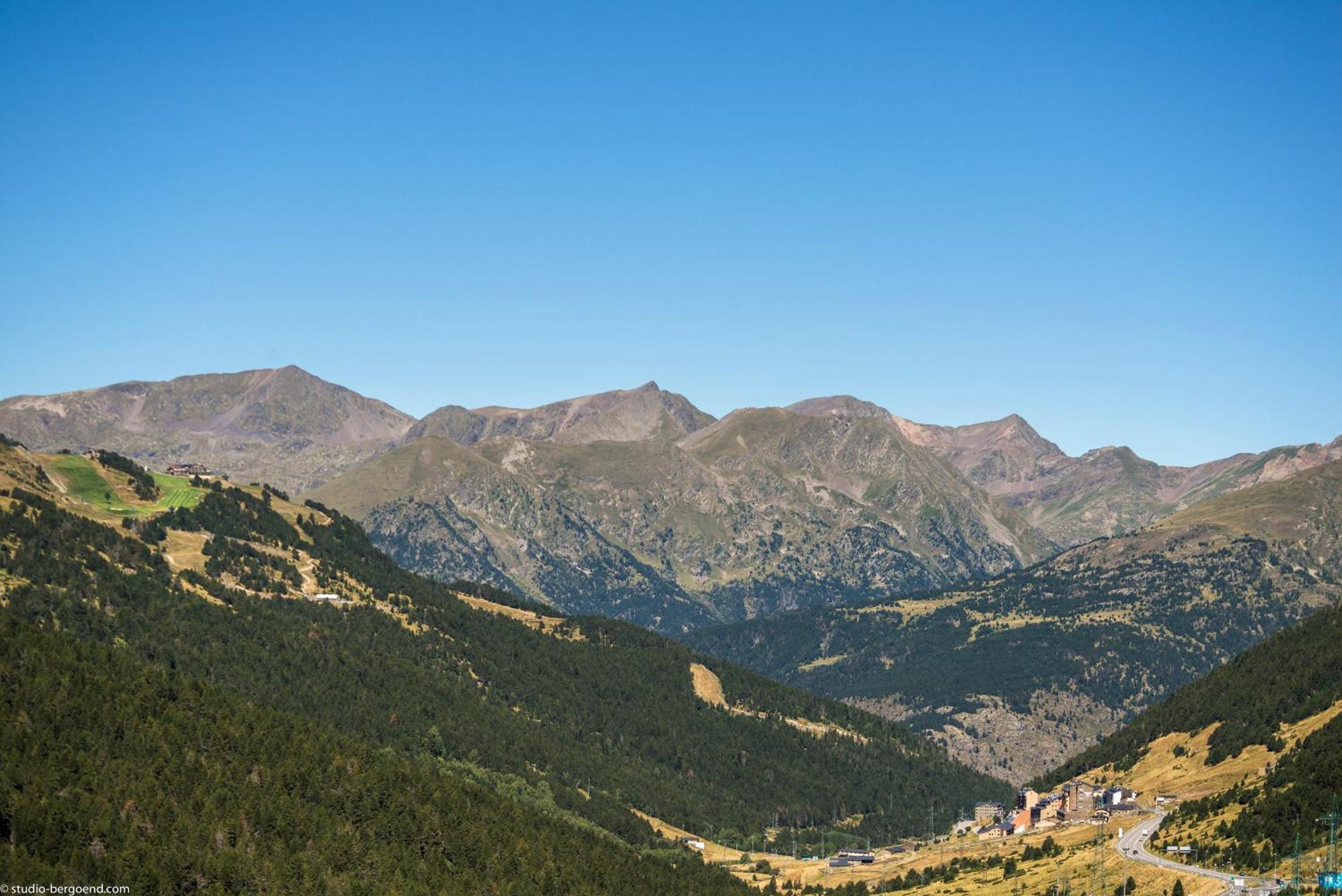 Pierre & Vacances Andorra Bordes D'Envalira Exterior photo