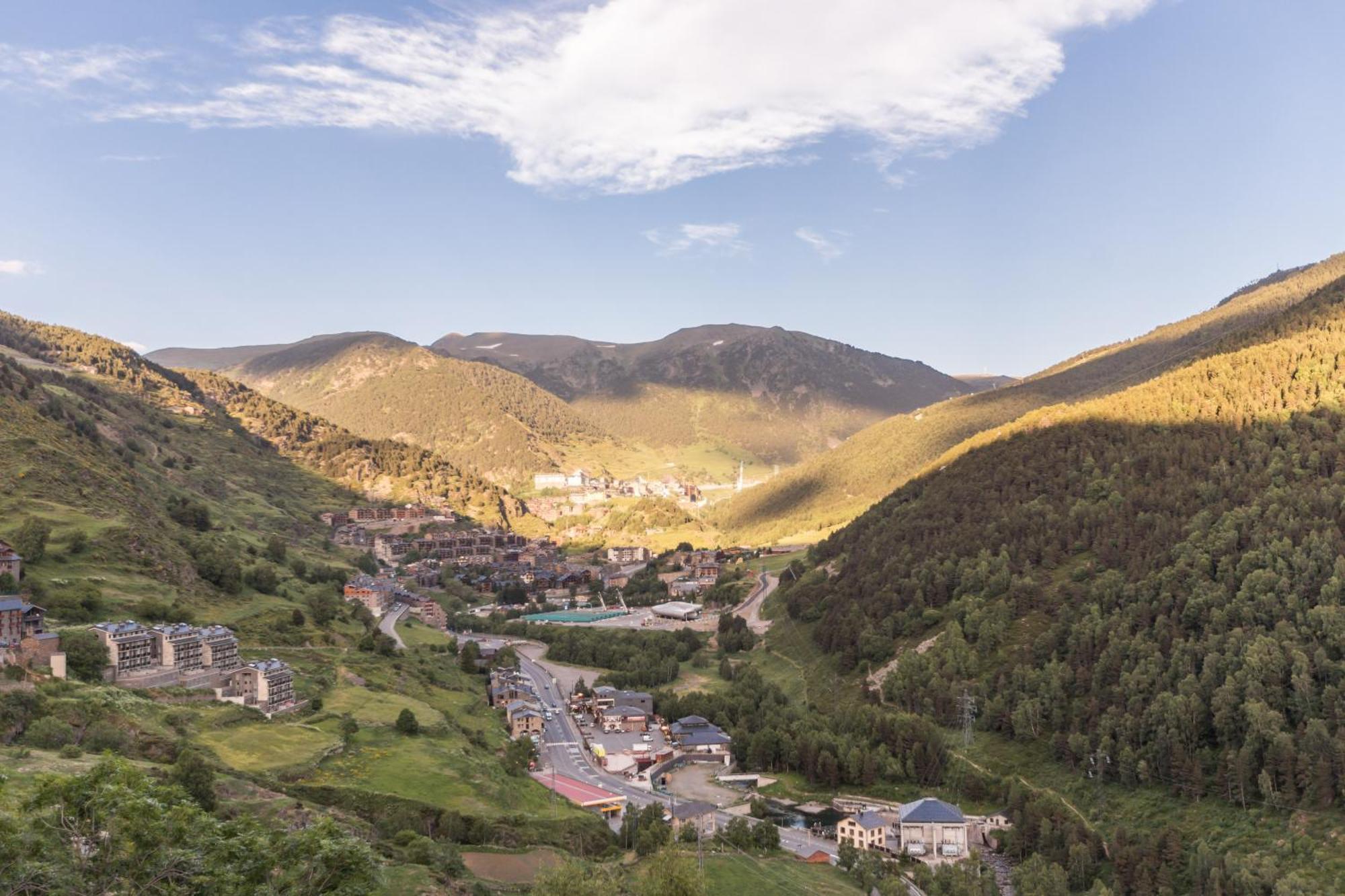 Pierre & Vacances Andorra Bordes D'Envalira Exterior photo