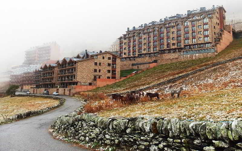 Pierre & Vacances Andorra Bordes D'Envalira Exterior photo
